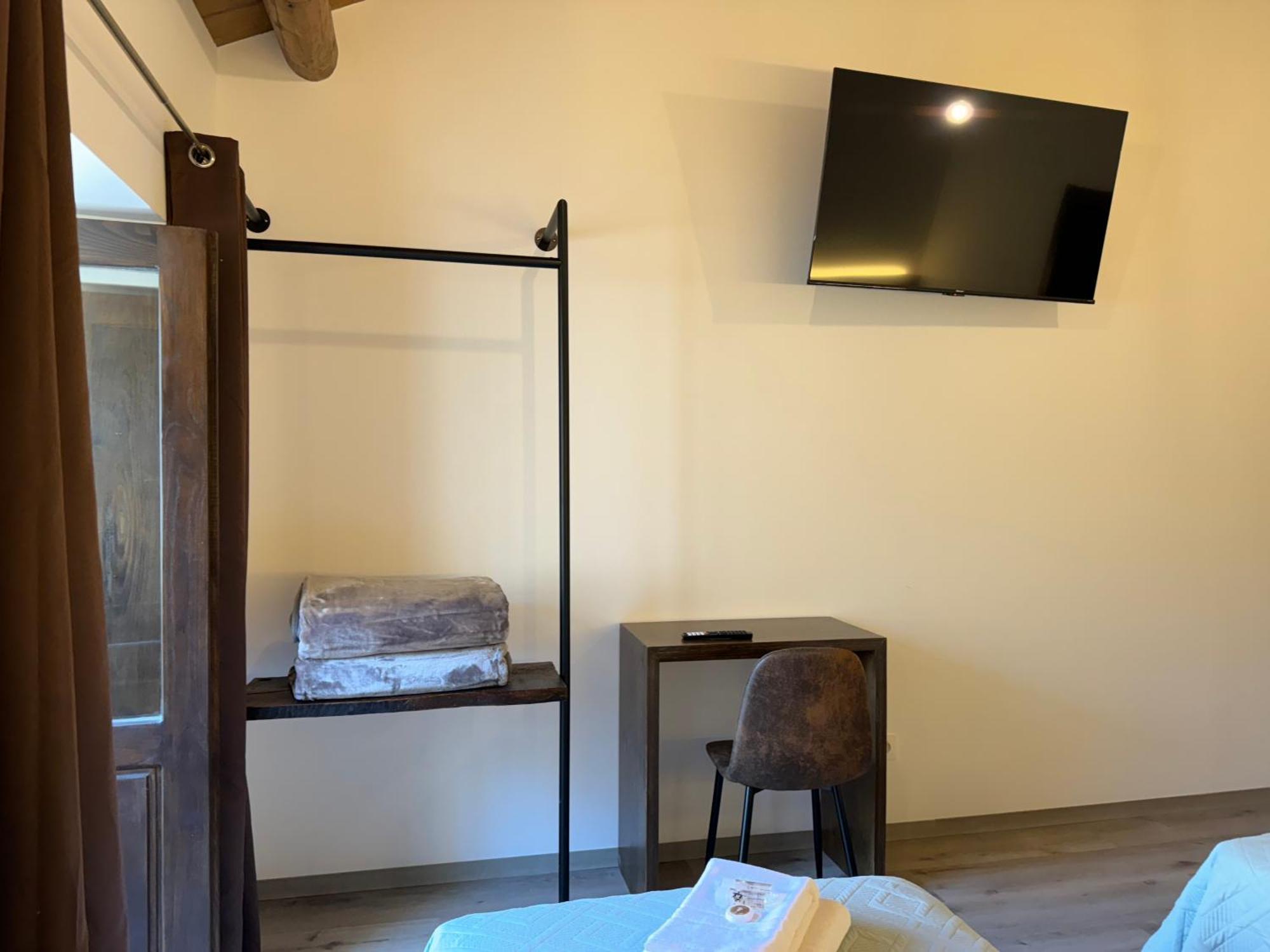 Boutique Vila De Triacastela Esterno foto