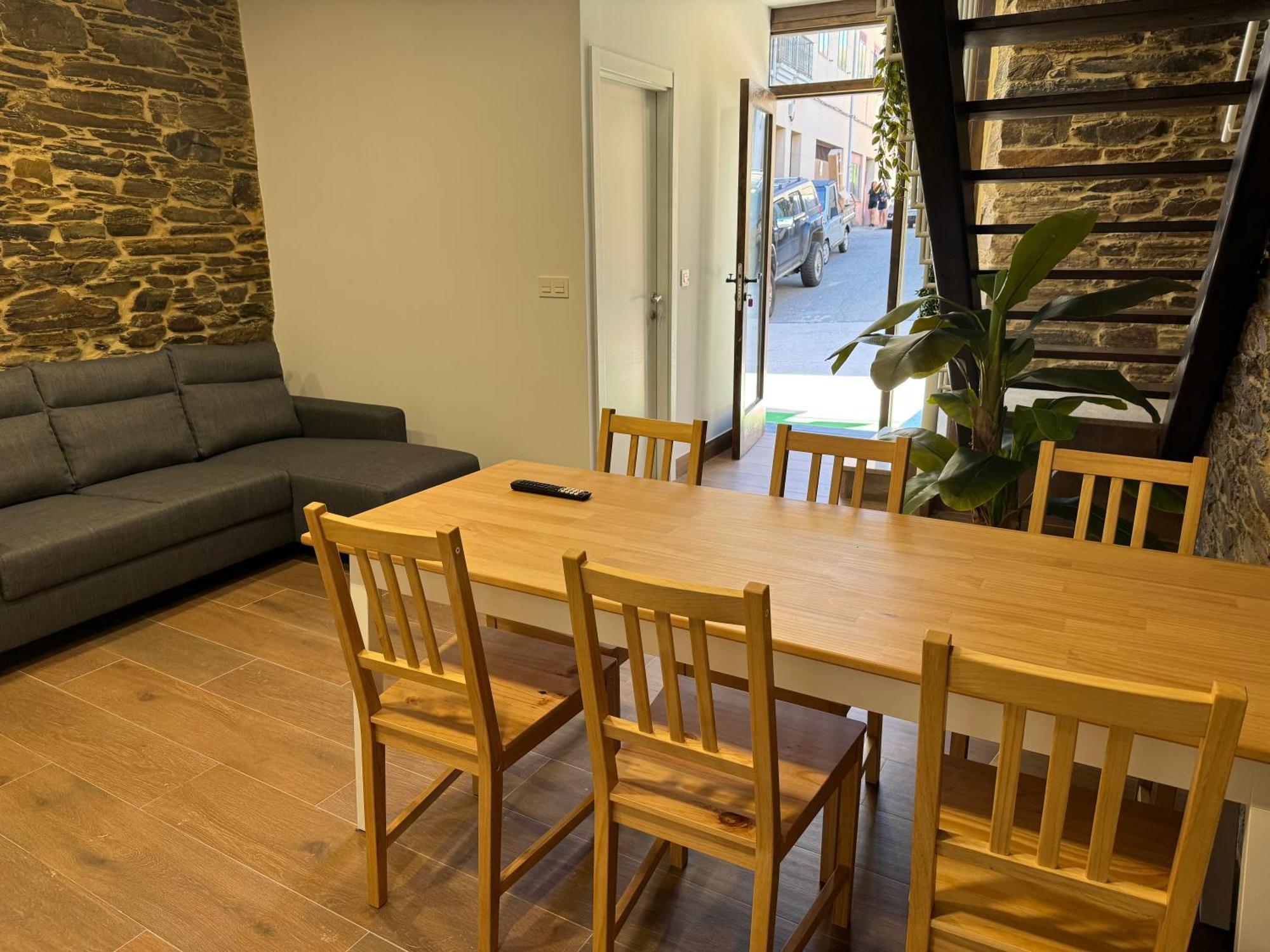 Boutique Vila De Triacastela Esterno foto